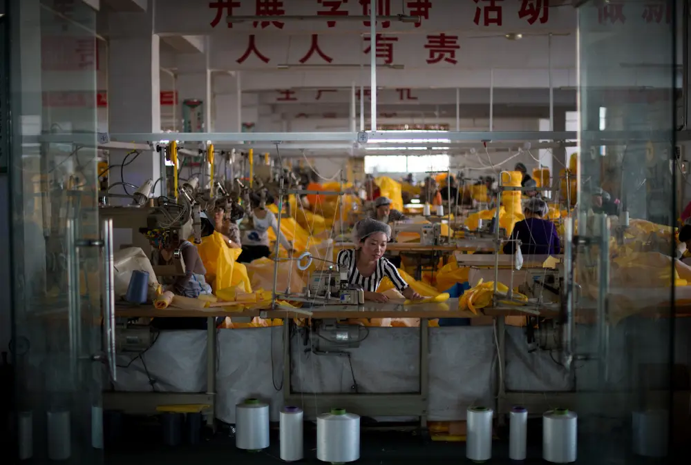 Lakeland Fabrik in China während des Ebola-Ausbruchs 2014